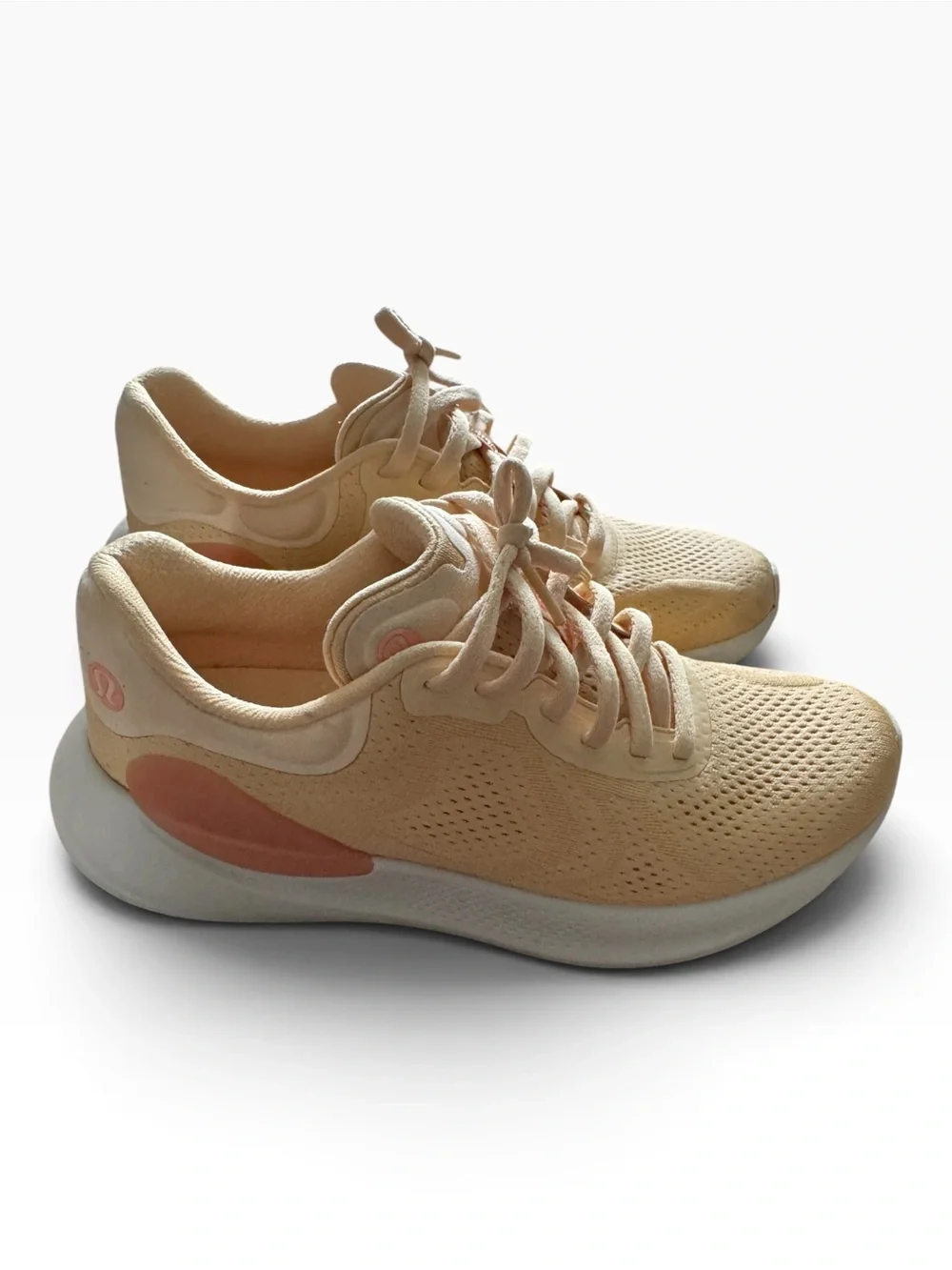 Lululemon Women's Beyondfeel Running Shoes